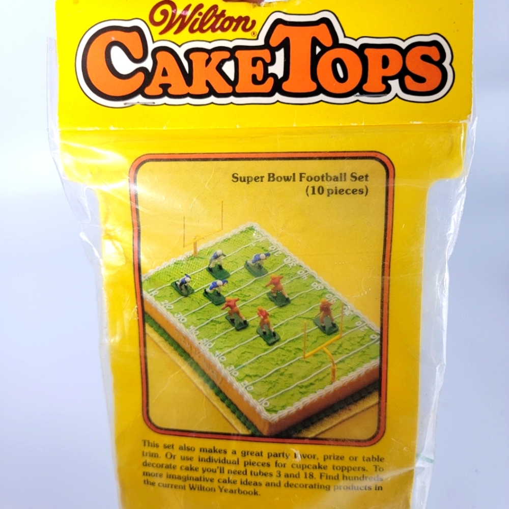 Wilton Cake Tops Vintage Superbowl Football Set 10 Piece New In Package Unopened